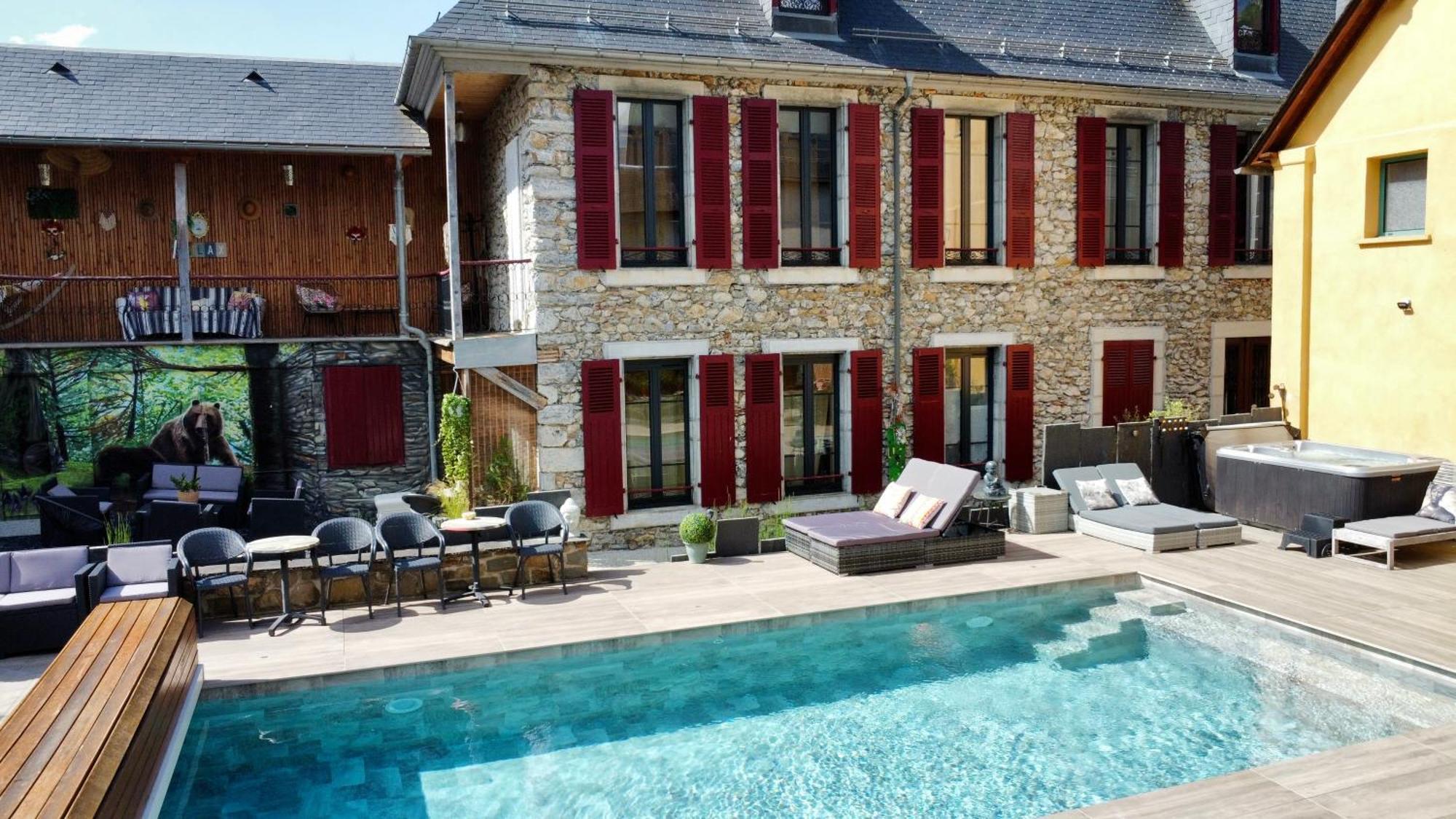 A Nouste Chambres D'Hotes Et Gite Only Adults Campan Dış mekan fotoğraf