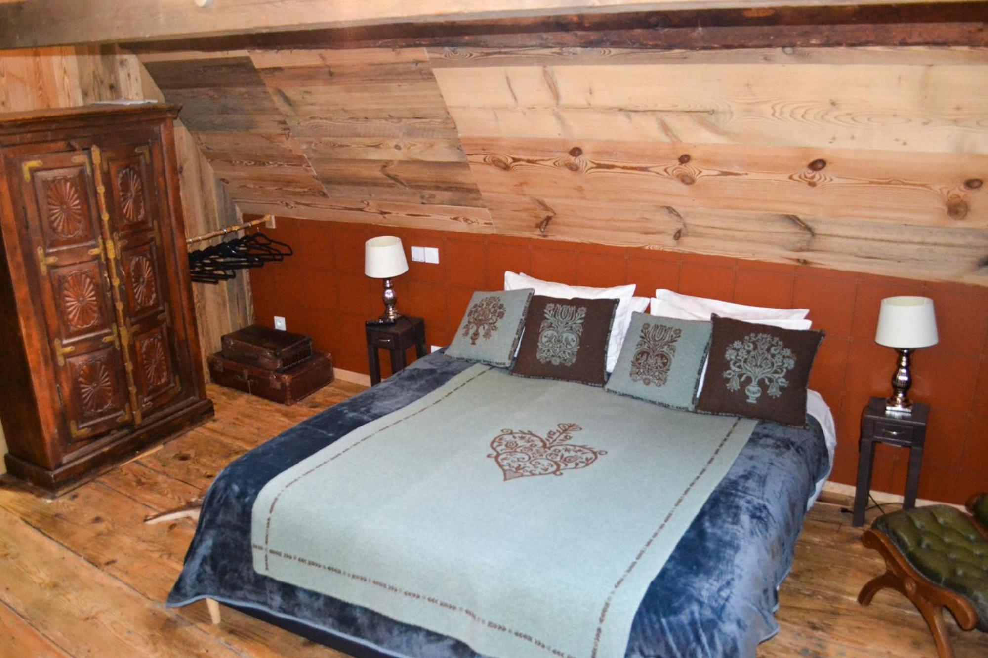 A Nouste Chambres D'Hotes Et Gite Only Adults Campan Dış mekan fotoğraf