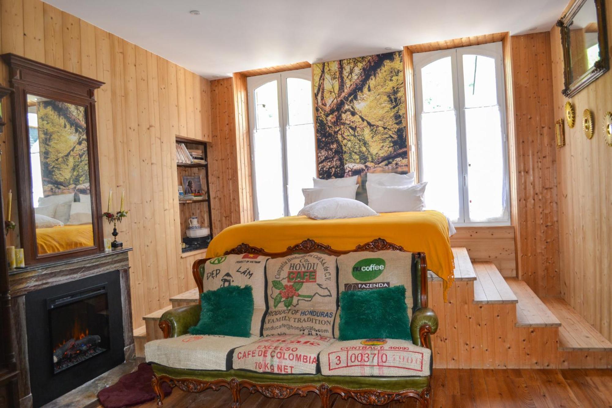 A Nouste Chambres D'Hotes Et Gite Only Adults Campan Dış mekan fotoğraf
