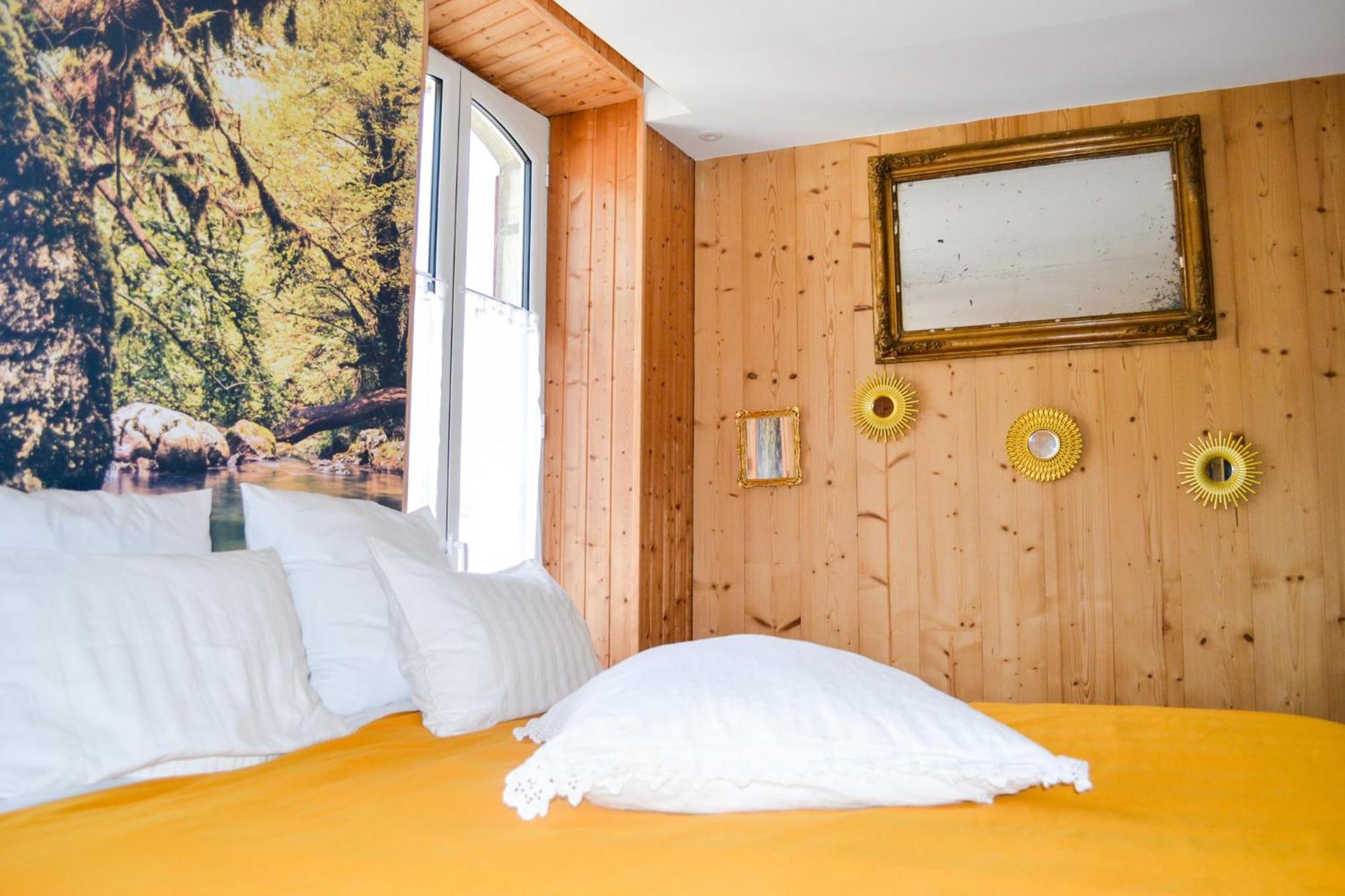 A Nouste Chambres D'Hotes Et Gite Only Adults Campan Dış mekan fotoğraf